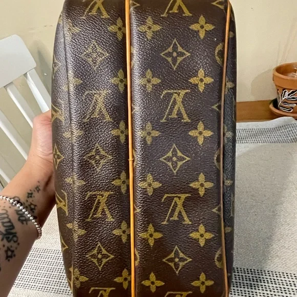 🔥 SOLD 🔥Louis Vuitton Reporter PM - Picture 8 of 16